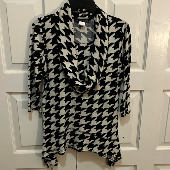 Medium Coco Branco black and white top - Picture 1 of 4